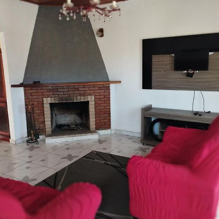Casa Aconchegante Na Serra Campos do Jordão מראה חיצוני תמונה